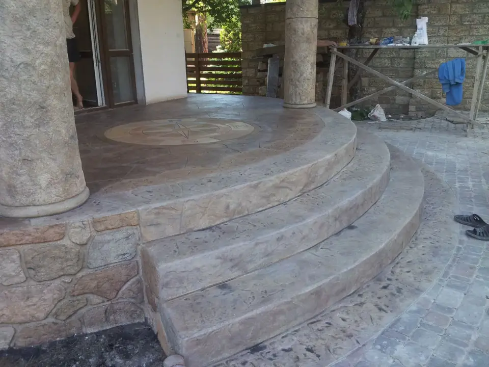 Floors, steps and paths — photo 67