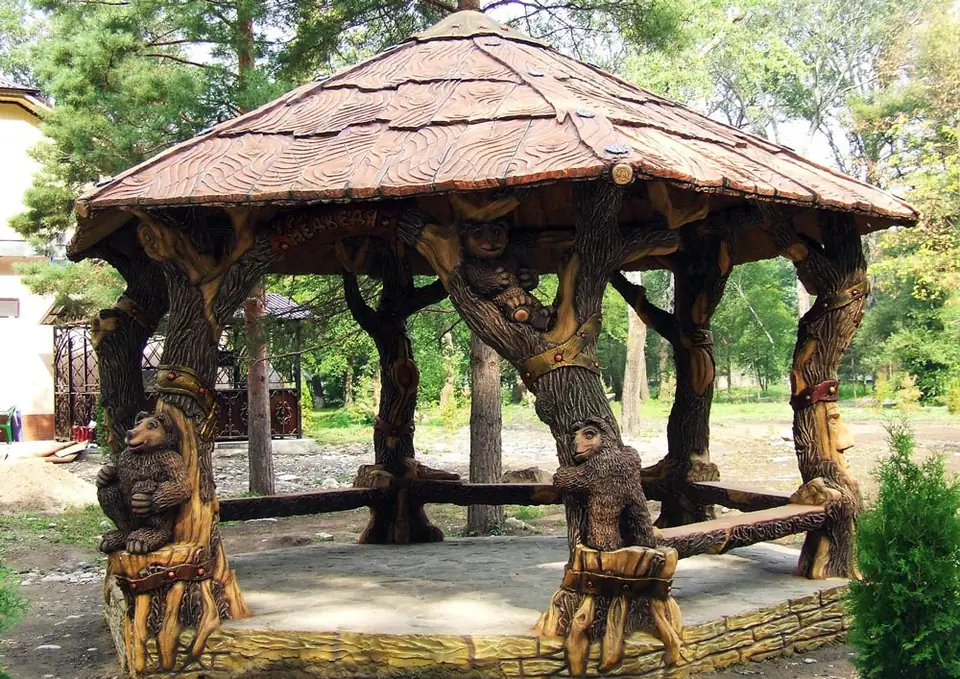 Barbecue areas and gazebos — photo 11