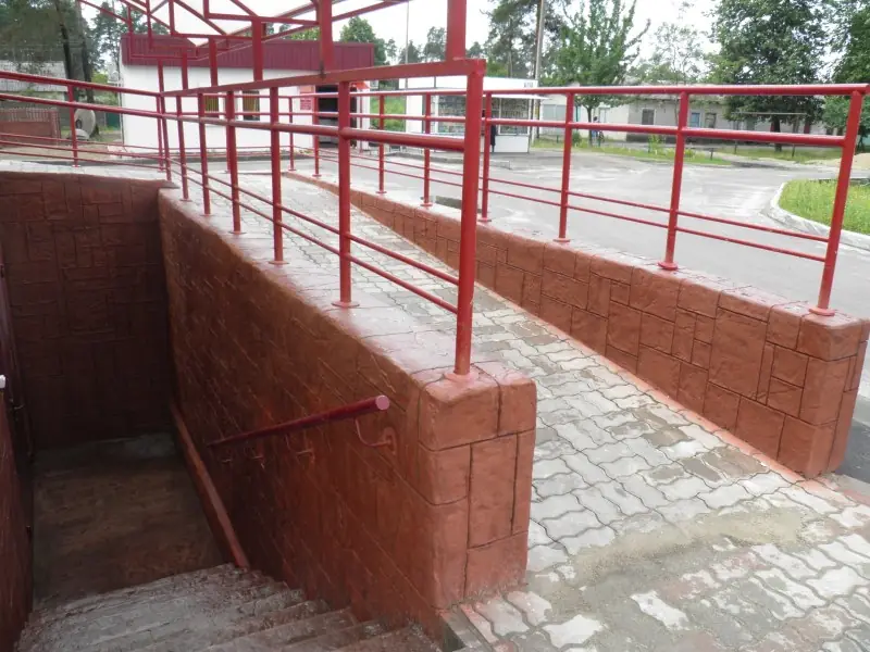 Stołówka i budynek administracyjny — zdjęcie 16