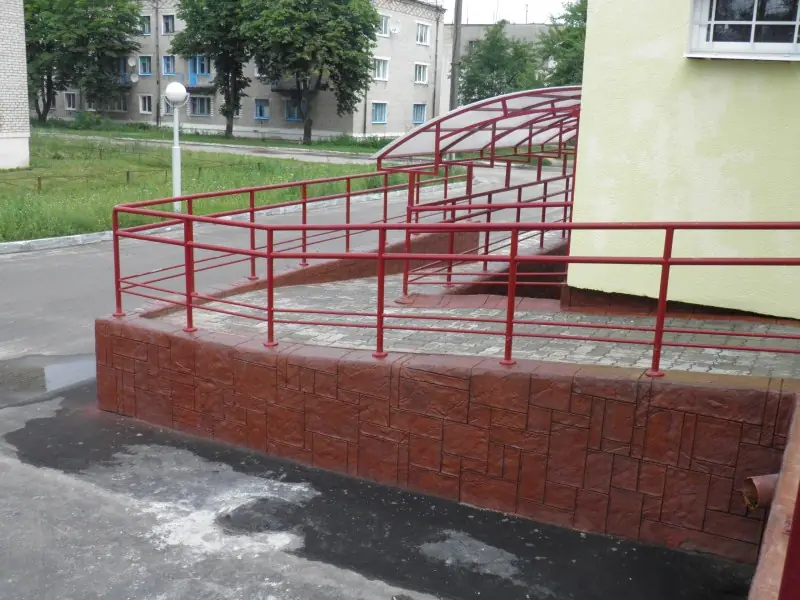 Stołówka i budynek administracyjny — zdjęcie 19